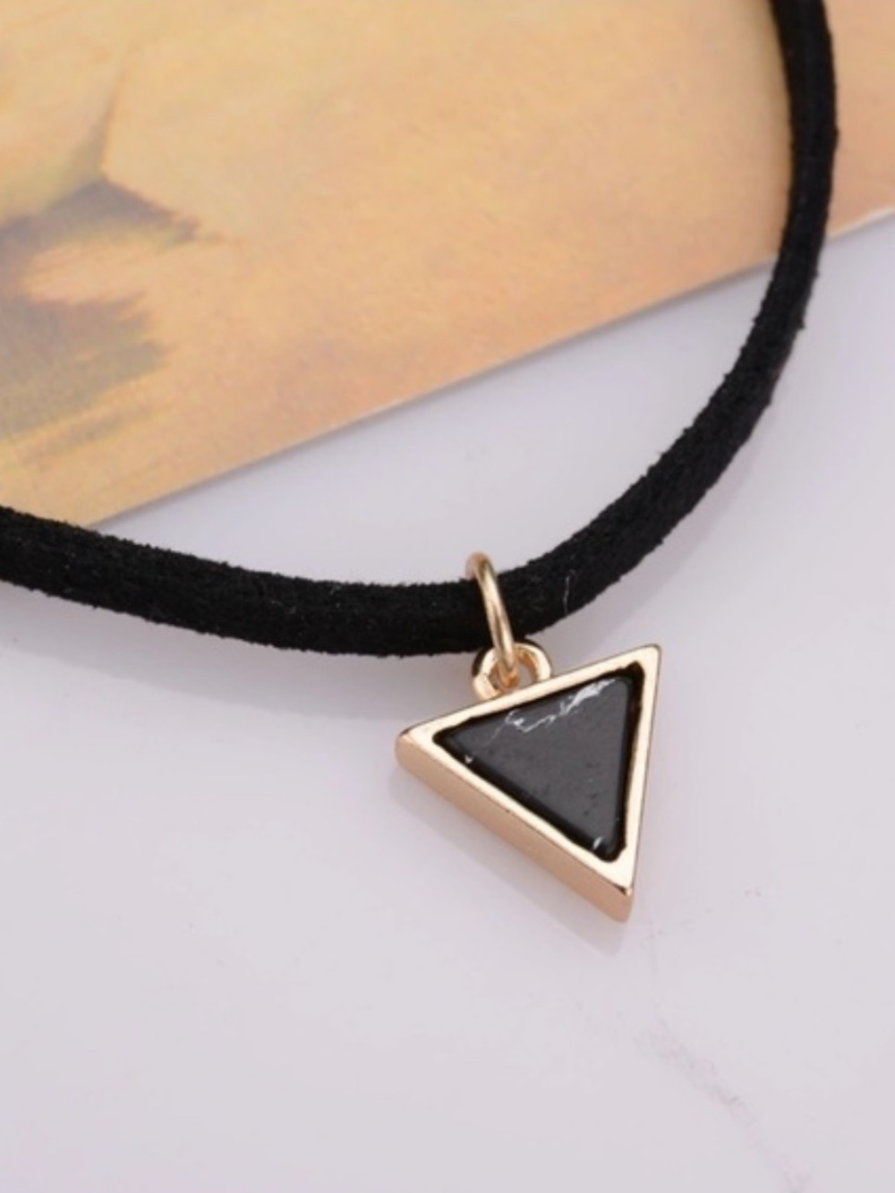 Short Black Velvet Choker With Triangle FauxStone - Picture 5 of 5